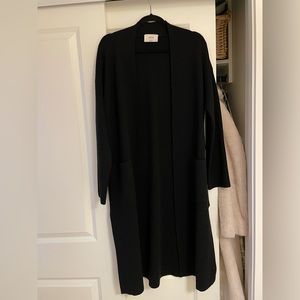 Aritzia black cardigan with pockets and side slits size small
